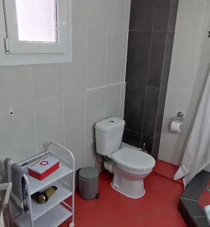 Gallery House In דירה *