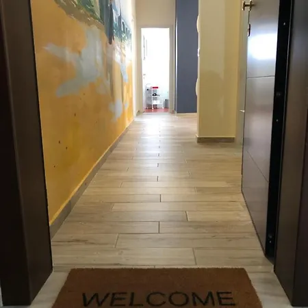 Gallery House In Apartment Drama