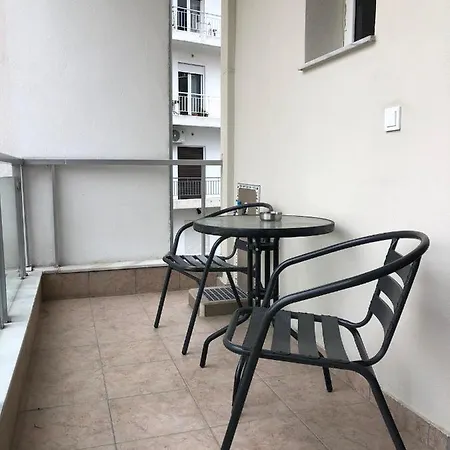 Gallery House In דירה Dráma